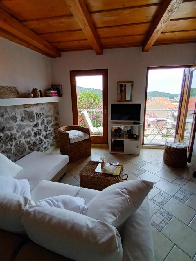 Studio Apartman Tomi - Seaview Βις Εξωτερικό φωτογραφία